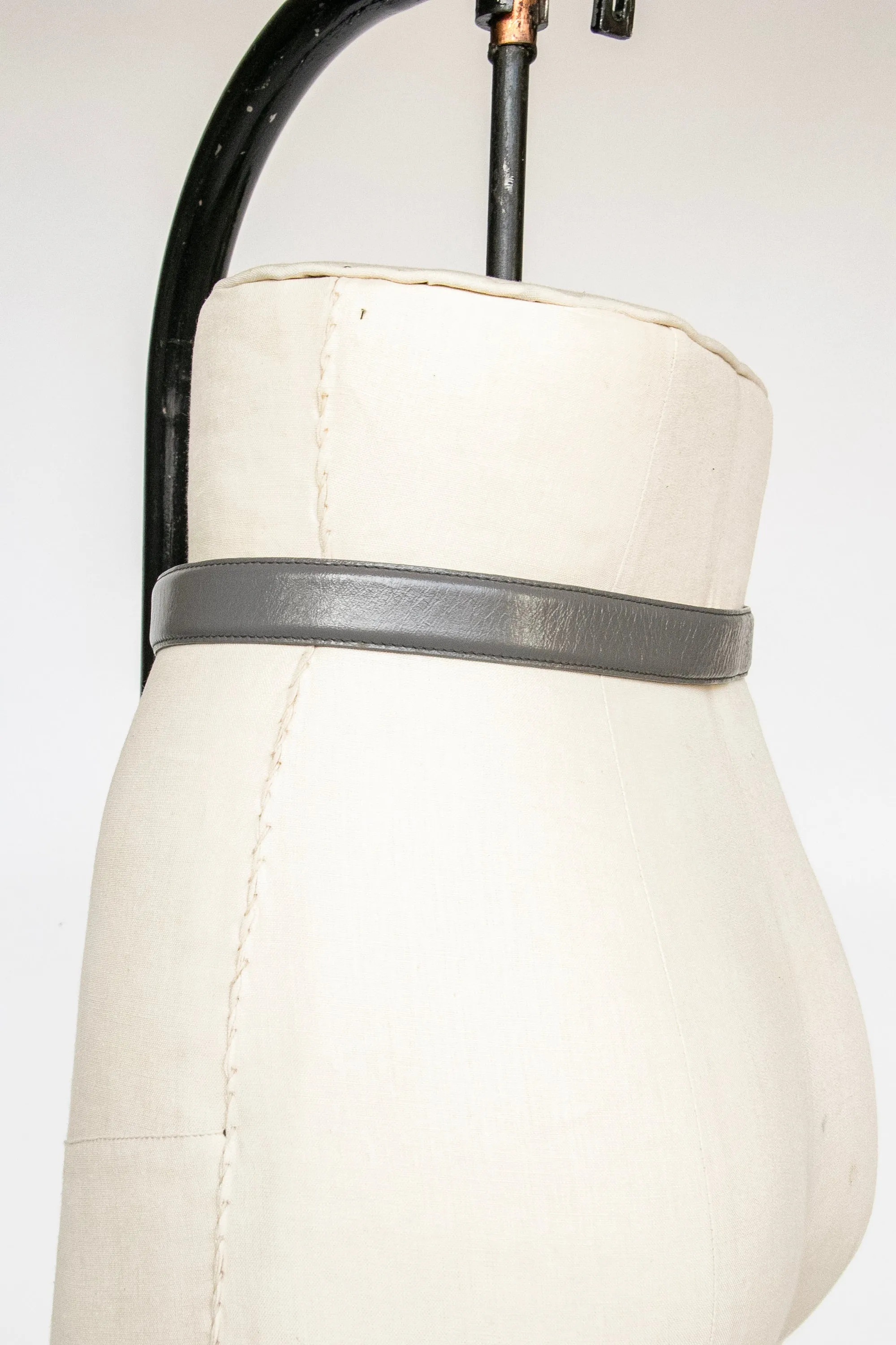 1980s Waist Cinch Belt Grey Leather S/M