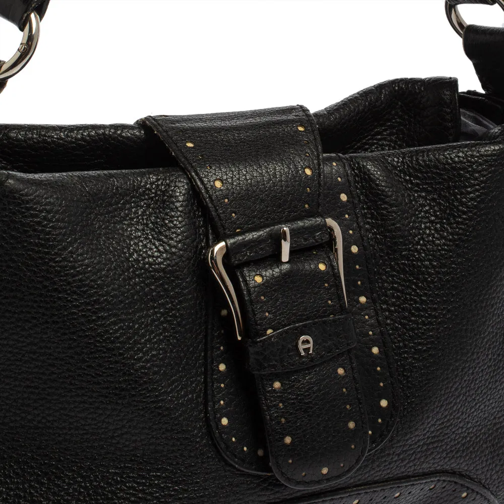 AIGNER Black Grained Leather Shoulder Bag