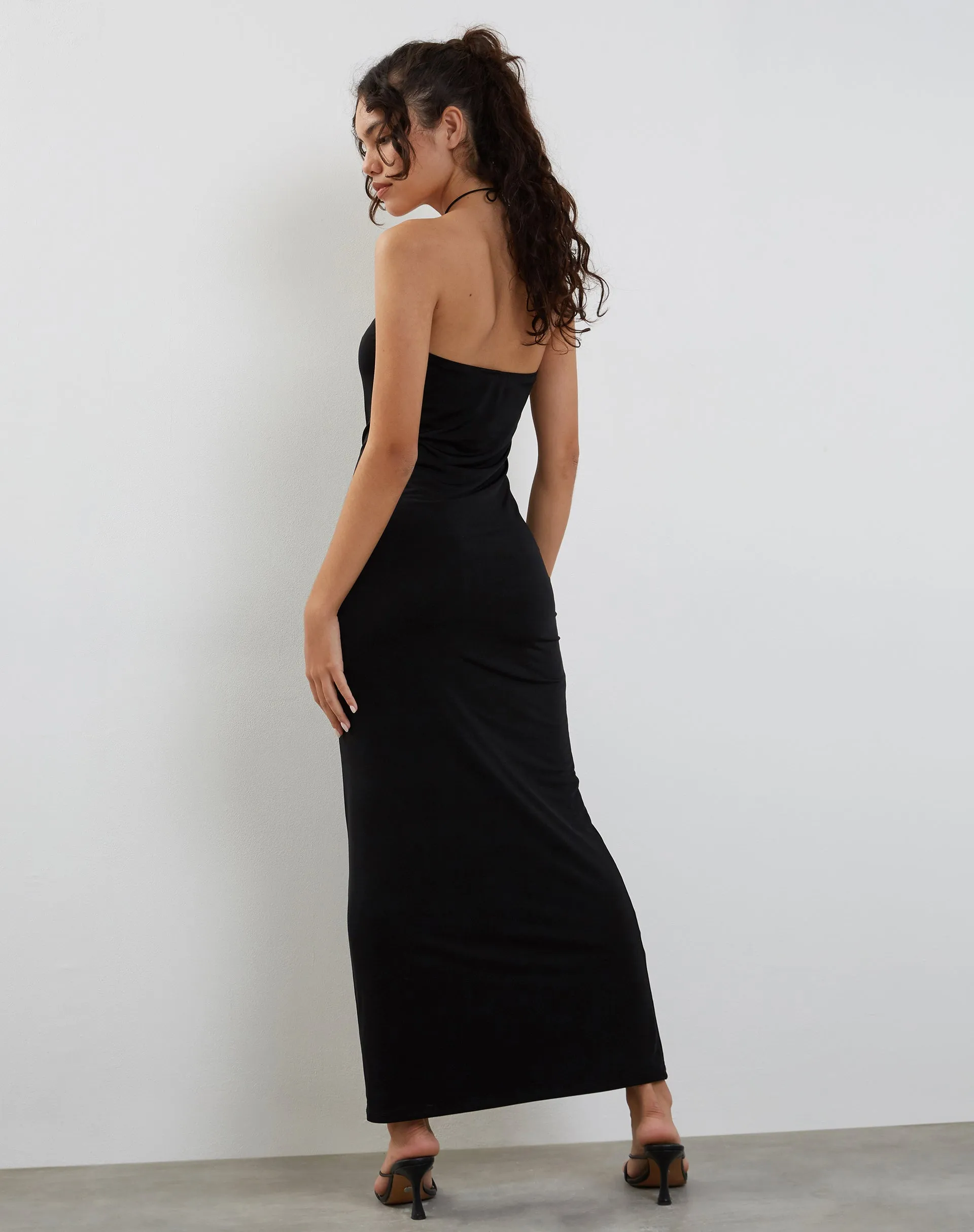 Annalise Bandeau Slinky Maxi Dress in Black