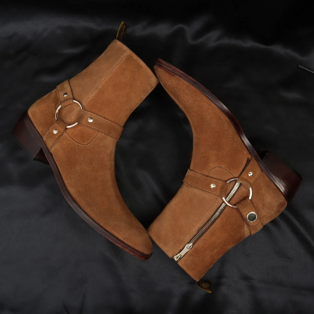 Brown perfect Cuban heel Boots Side Zip in Suede Leather