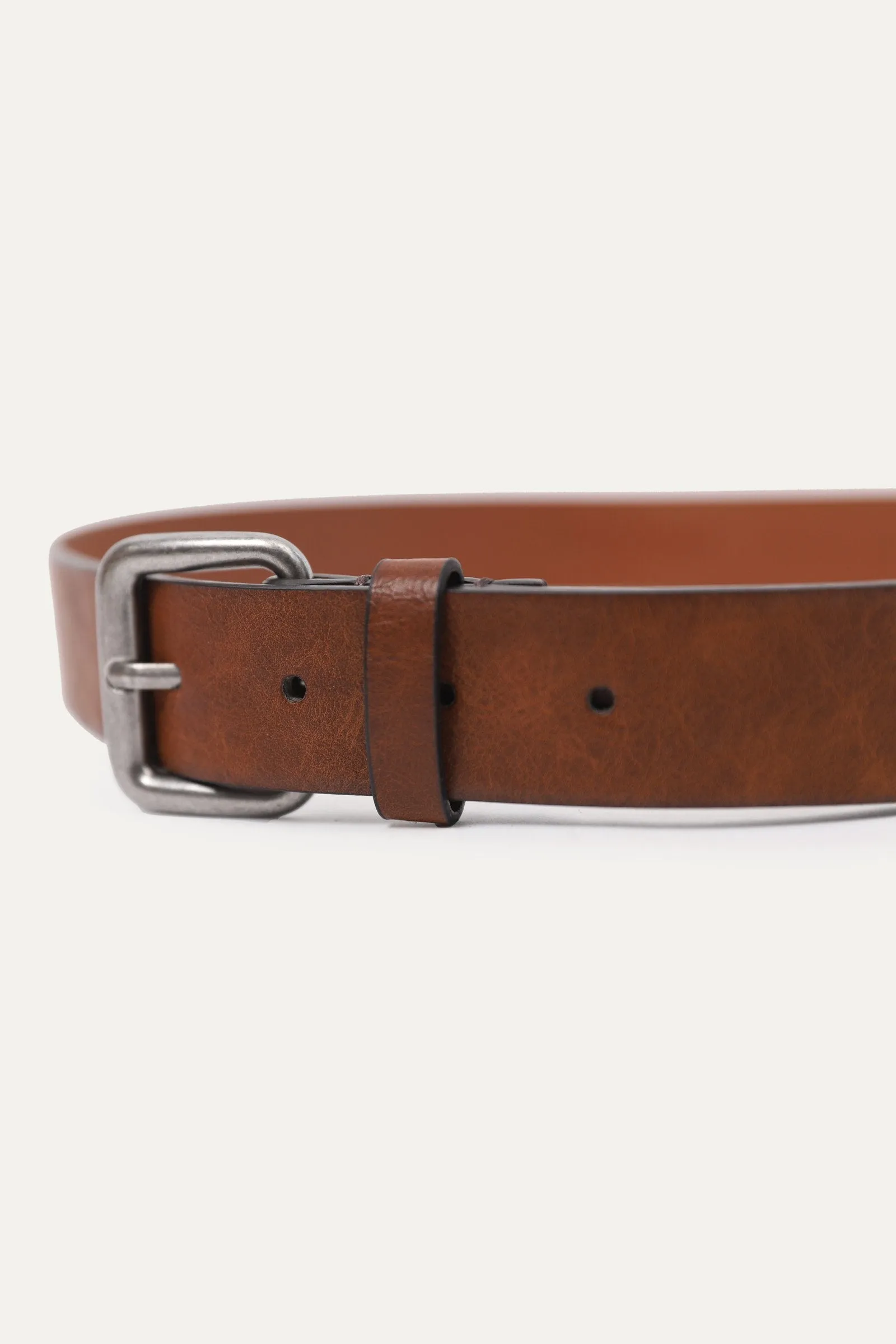 BUCKLE BELT