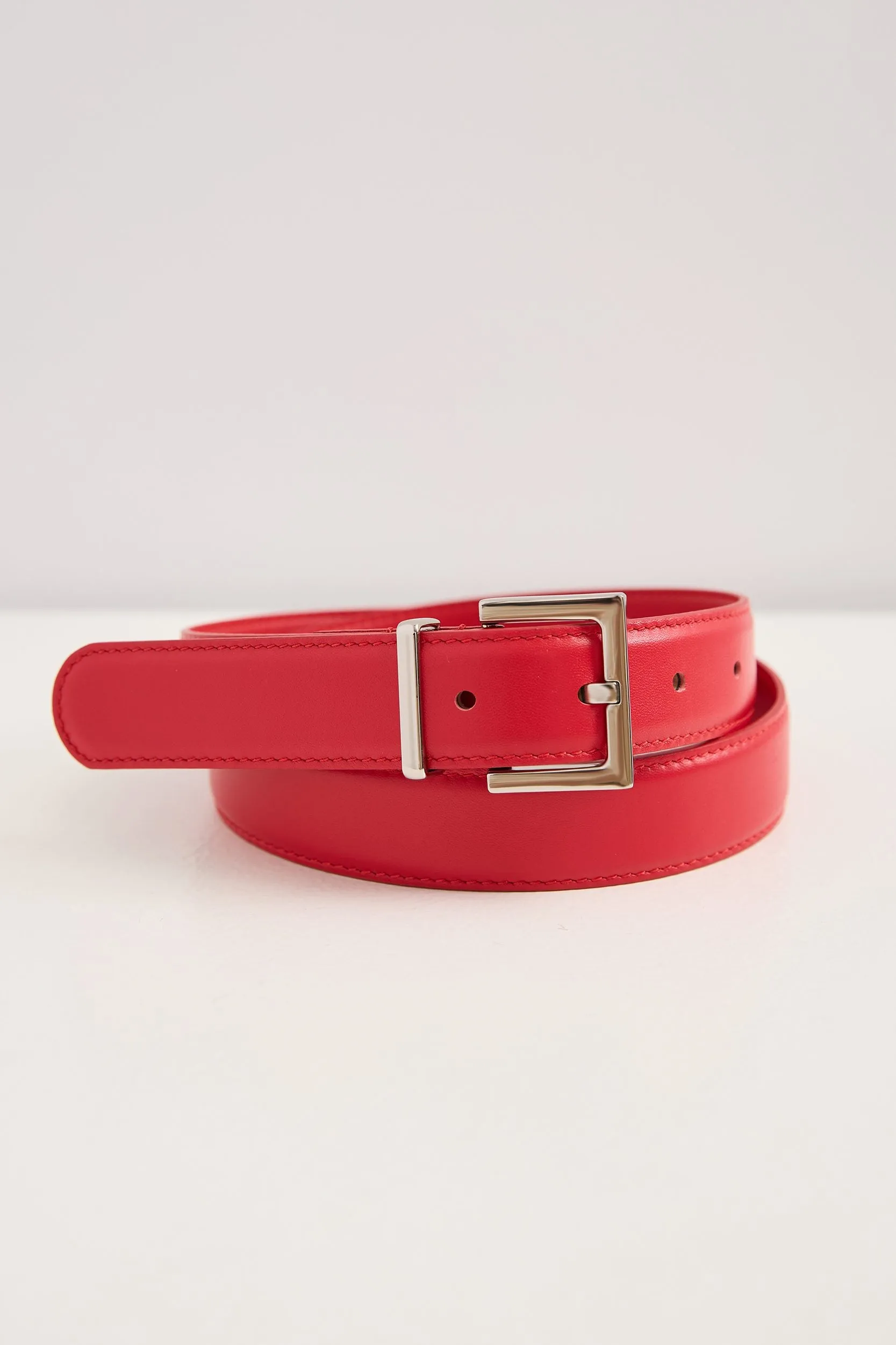 Classic belt with square buckle