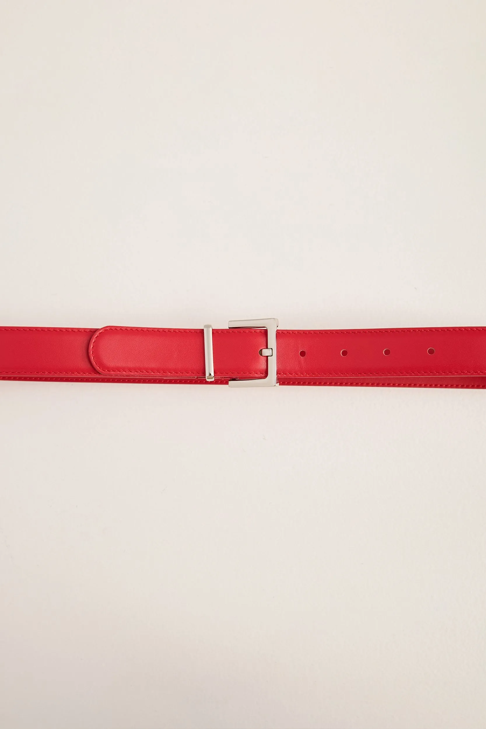 Classic belt with square buckle