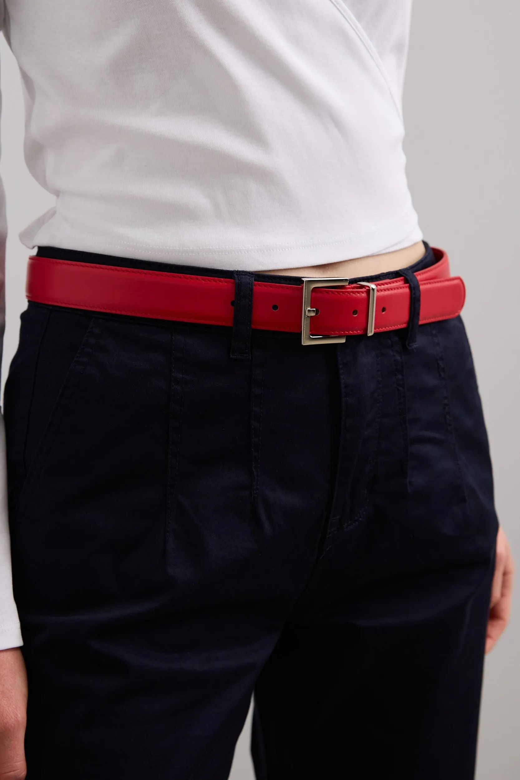 Classic belt with square buckle