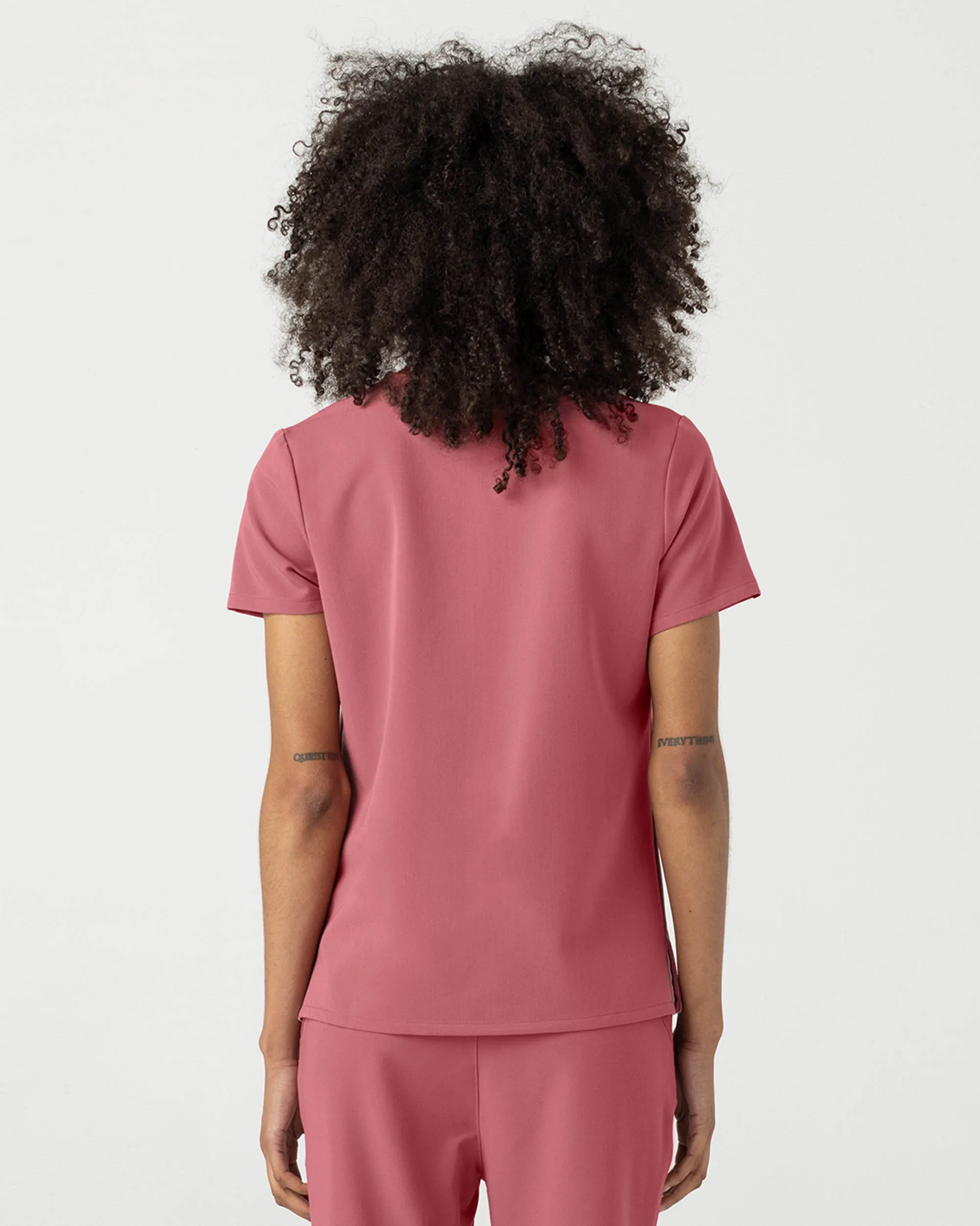 FYSEL® Sal‎ ‎ Essential Scrub  Top