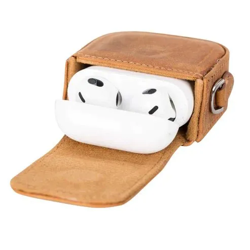 Riley AirPods & AirPods 3 Case, Golden Brown