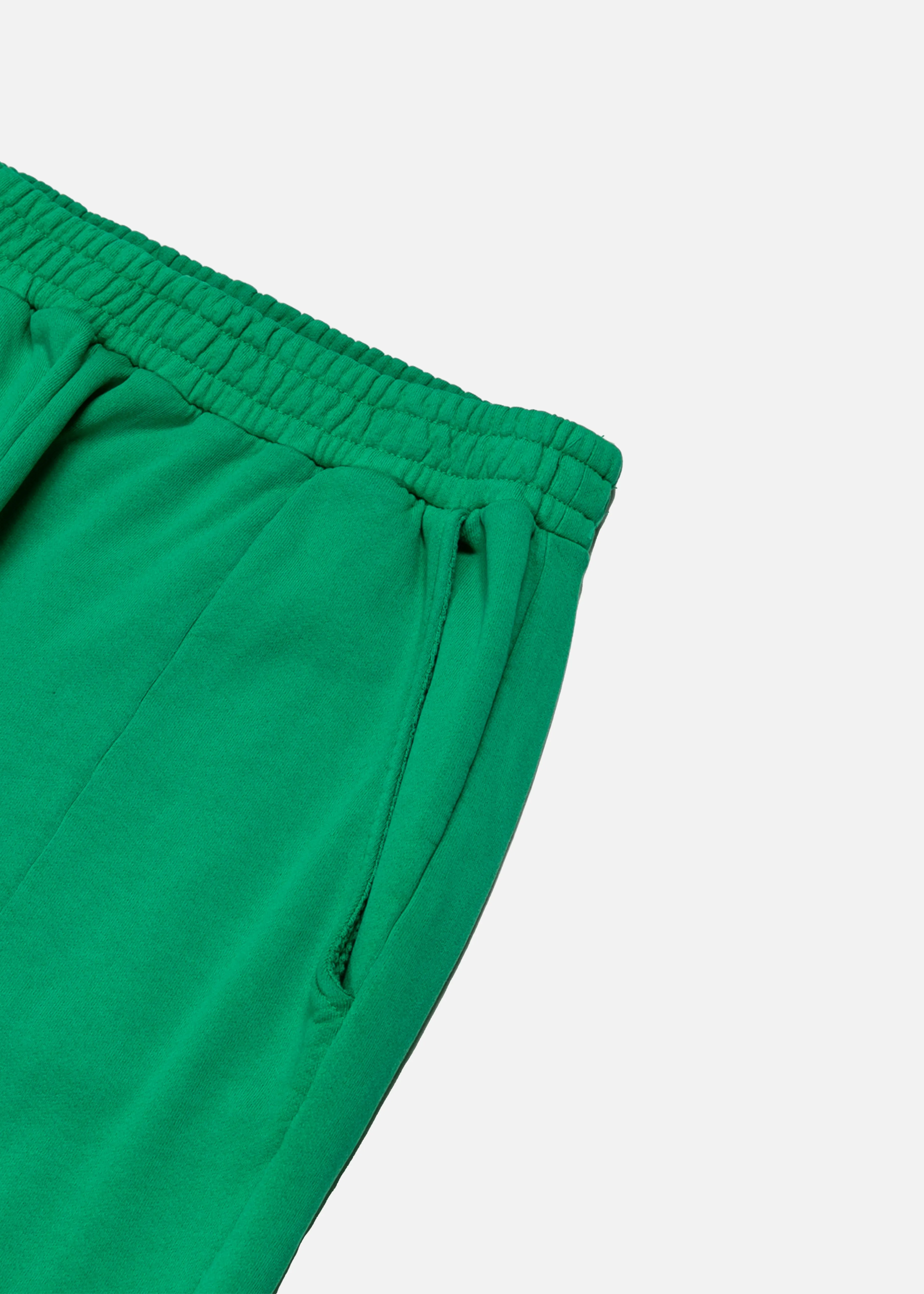 Strawberry Pleated Sweatpant - Kelly Green