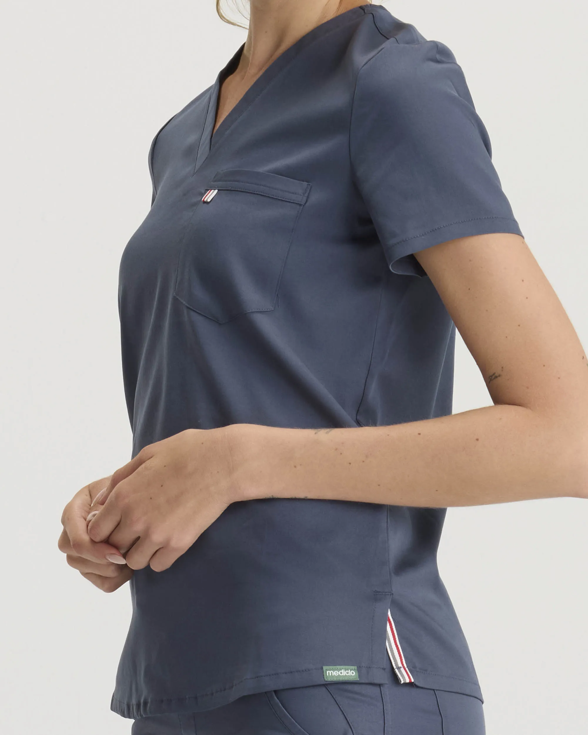 TENCEL™ Sal‎ ‎ Essential Scrub Top